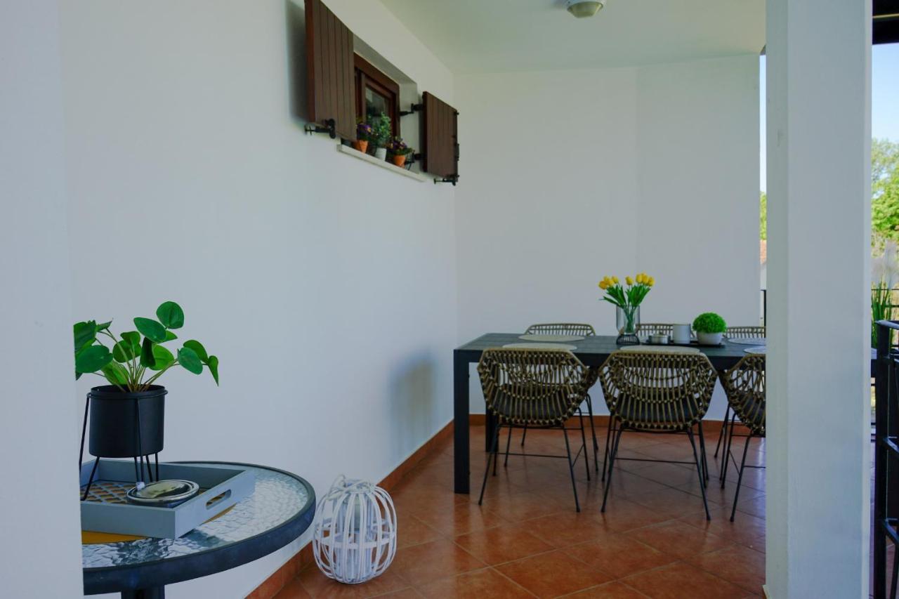 Leon With Private Pool Βίλα Sveti Petar u Sumi Εξωτερικό φωτογραφία
